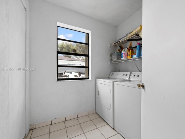 Продажа дома по адресу 25410 SW 127 Ave - фото 7461055