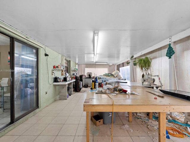 Продажа дома по адресу 25410 SW 127 Ave - фото 7461060