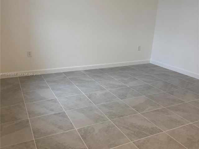 Дом в аренду по адресу 2724 SE 26th Ave 0 - фото 7483159