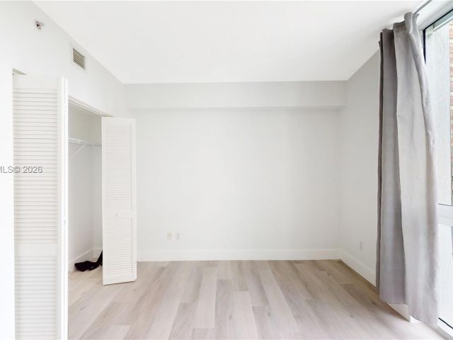 Продажа квартиры #2226 - фото 7157118