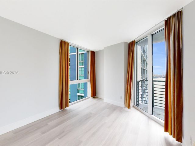 Продажа квартиры #2226 - фото 7157121