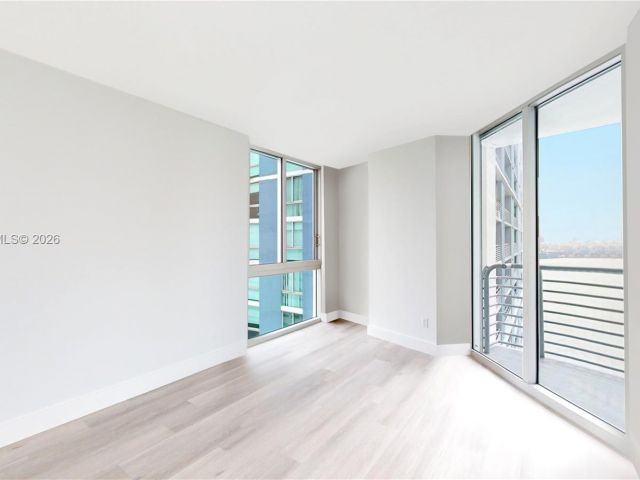 Продажа квартиры #2226 - фото 7157122