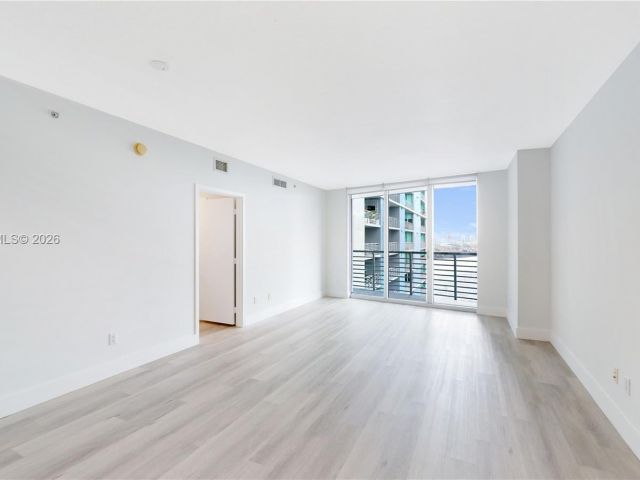 Продажа квартиры #2226 - фото 7157127