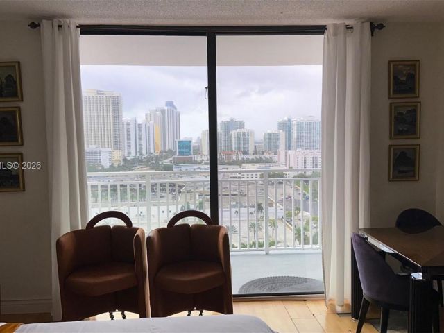 Продажа квартиры #1909 - фото 7157788