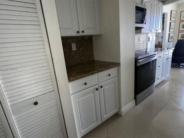 Продажа квартиры #1909 - фото 7157796