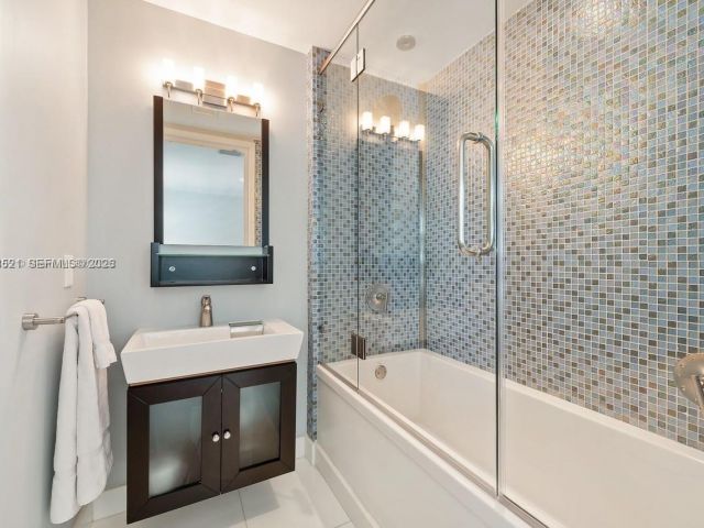 Квартира в аренду номер4403 - фото 7157162