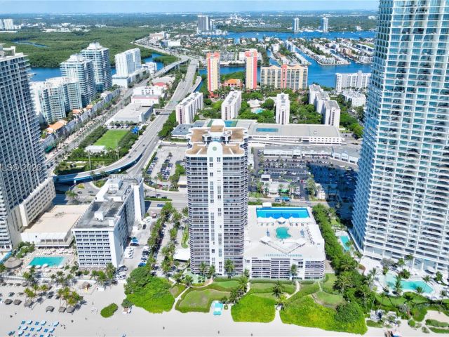 Квартира в аренду номер1004 - фото 7157762