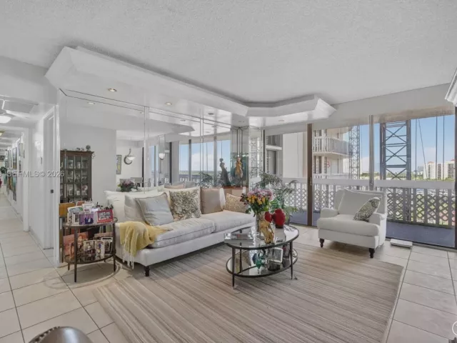 Продажа квартиры #8L - фото 7161204