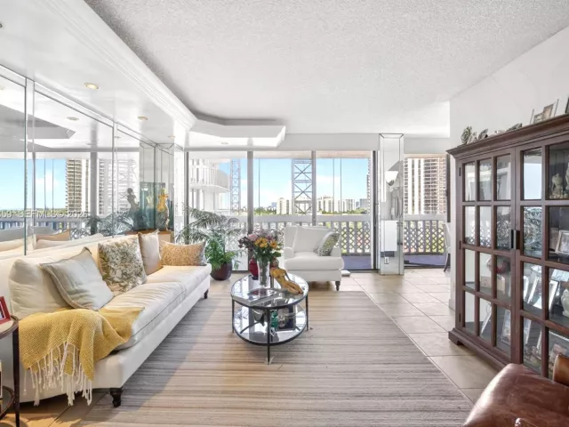 Продажа квартиры #8L - фото 7161206