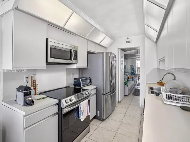 Продажа квартиры #8L - фото 7161195