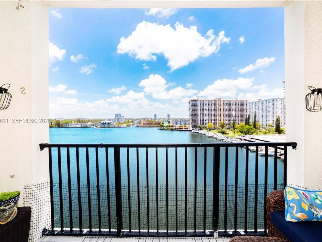 Продажа квартиры #2905 - фото 7156557