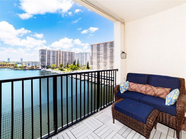 Продажа квартиры #2905 - фото 7156559