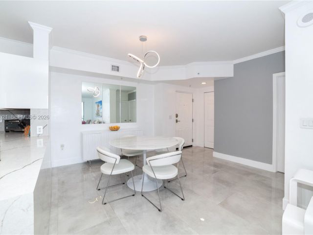 Продажа квартиры #2905 - фото 7156561