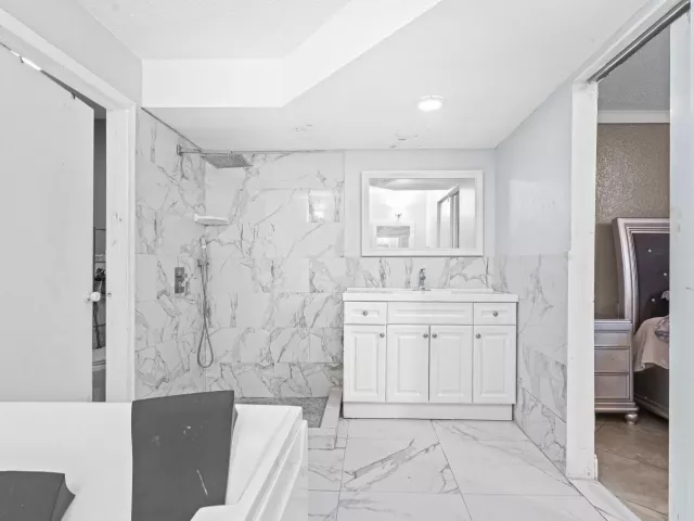 Продажа дома по адресу 4134 NW 2nd Lane - фото 9362987