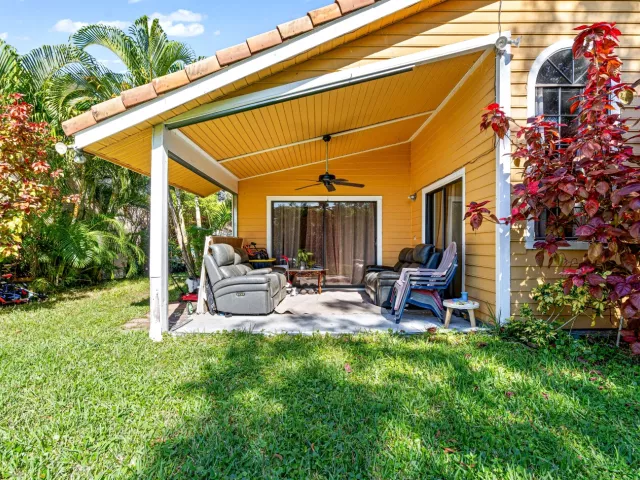 Продажа дома по адресу 4134 NW 2nd Lane - фото 9362993