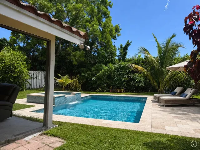 Продажа дома по адресу 4134 NW 2nd Lane - фото 9362994