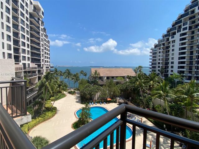 Продажа квартиры #705 - фото 7437566