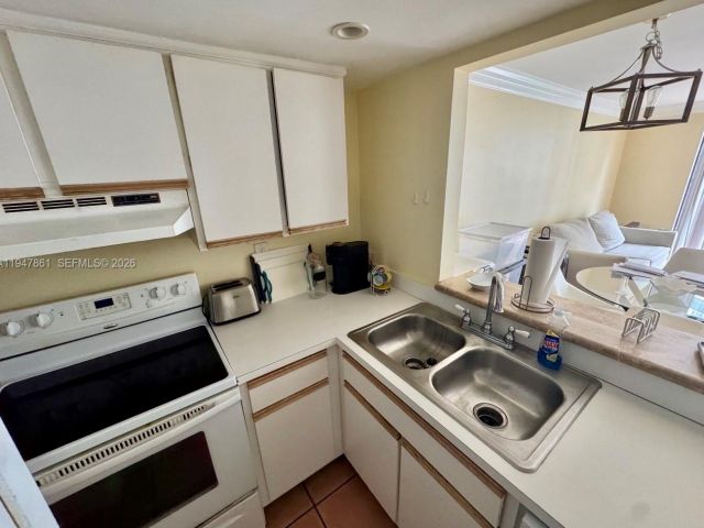 Продажа квартиры #705 - фото 7437579