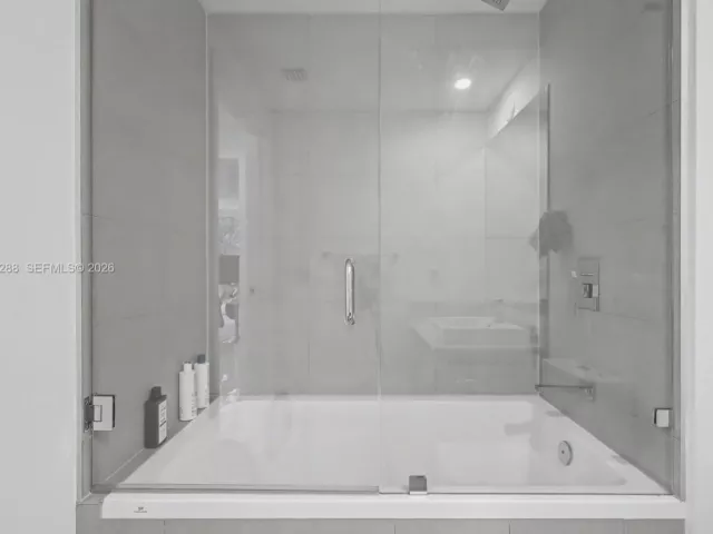 Продажа квартиры #209 - фото 7166371