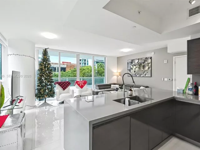 Продажа квартиры #209 - фото 7166375