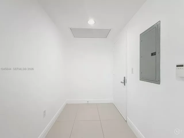 Продажа квартиры #4215 - фото 7175515