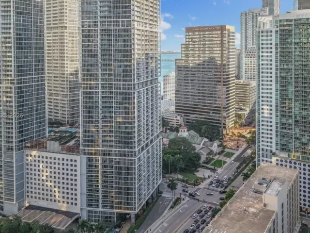 Продажа квартиры #4215 - фото 7175518