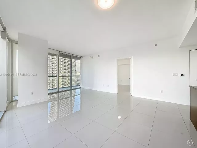 Продажа квартиры #4215 - фото 7175507