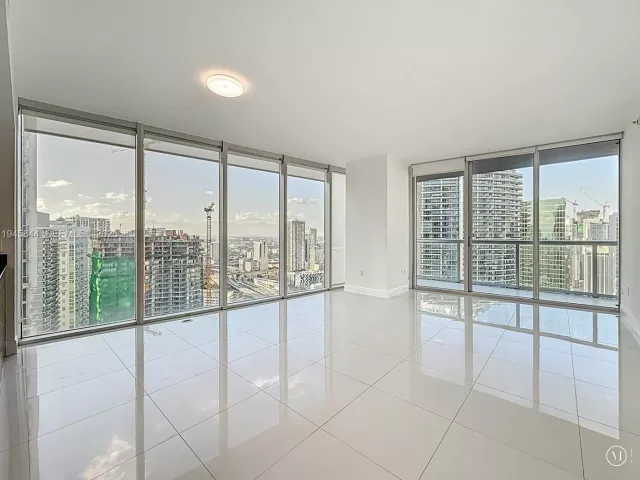 Продажа квартиры #4215 - фото 7175508