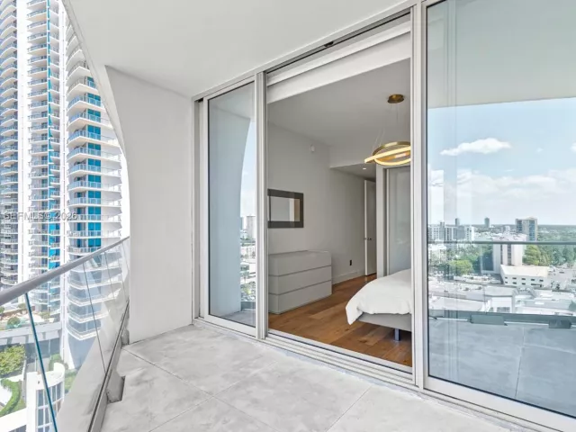 Продажа квартиры #1203 - фото 7188261