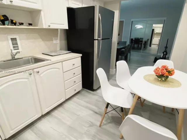 Продажа квартиры #4M - фото 7244605