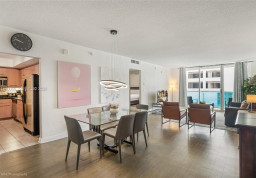 Квартира #3B