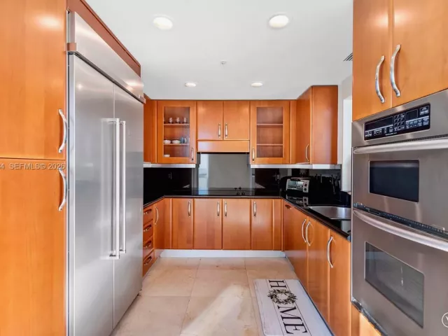 Продажа квартиры #1611 - фото 7201730