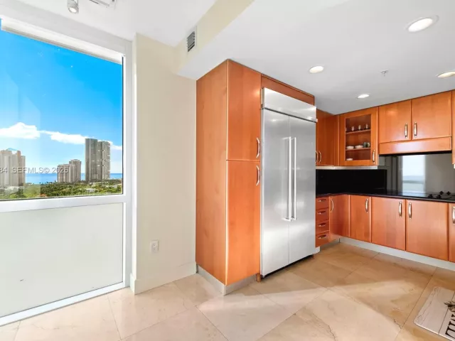 Продажа квартиры #1611 - фото 7201732