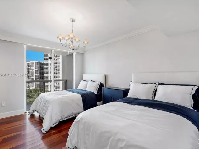 Продажа квартиры #1611 - фото 7201739