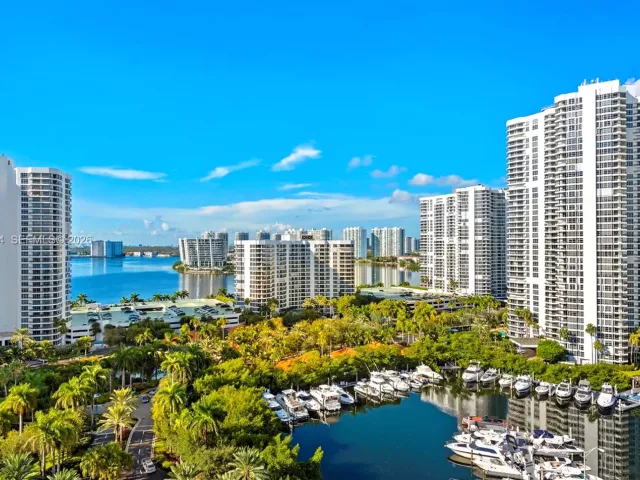 Продажа квартиры #1611 - фото 7201729