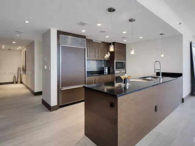 Продажа квартиры #2101 - фото 7175535