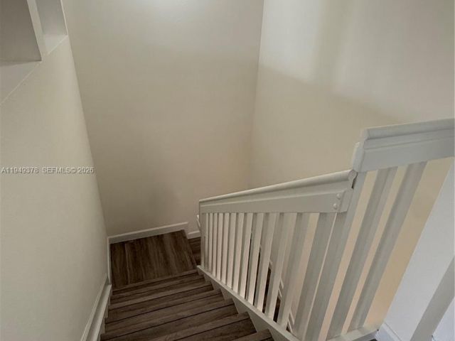 Дом в аренду по адресу 7412 NW 108th Path 0 - фото 7521727