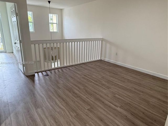 Дом в аренду по адресу 7412 NW 108th Path 0 - фото 7521728