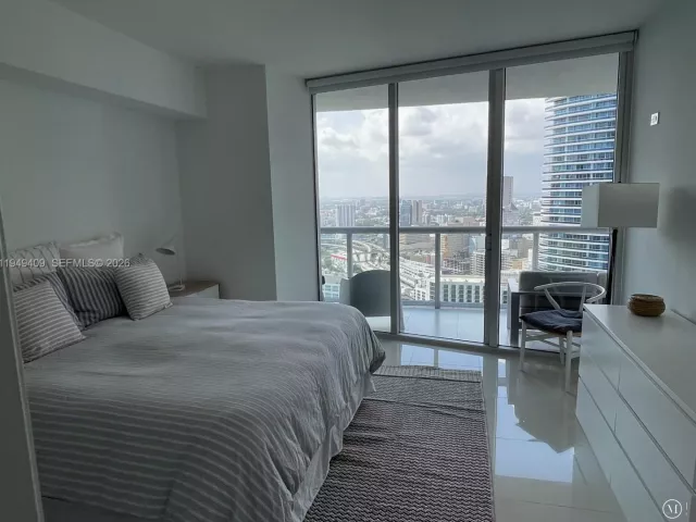 Квартира в аренду номер4006 - фото 7175548