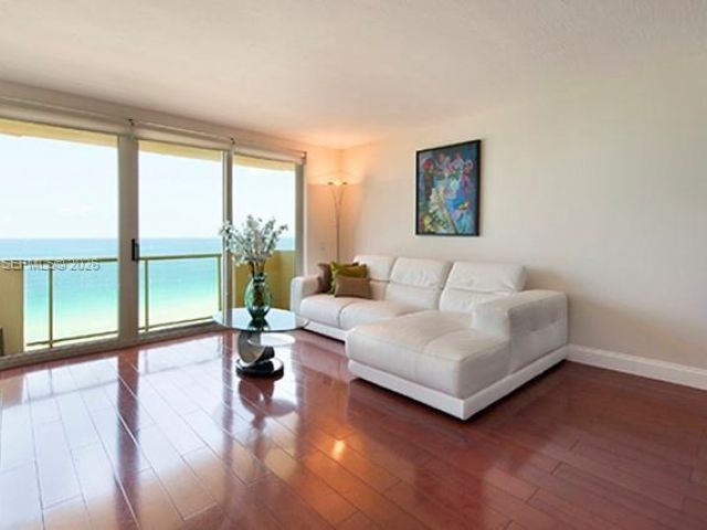 Квартира в аренду номер - фото 7174969