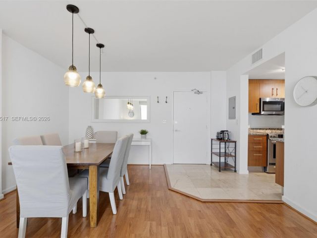 Продажа квартиры #718 - фото 7175020