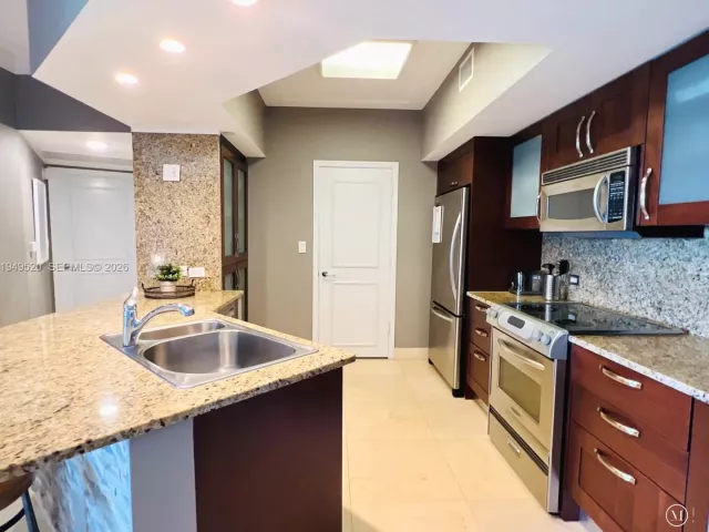 Продажа квартиры #806 - фото 7174919