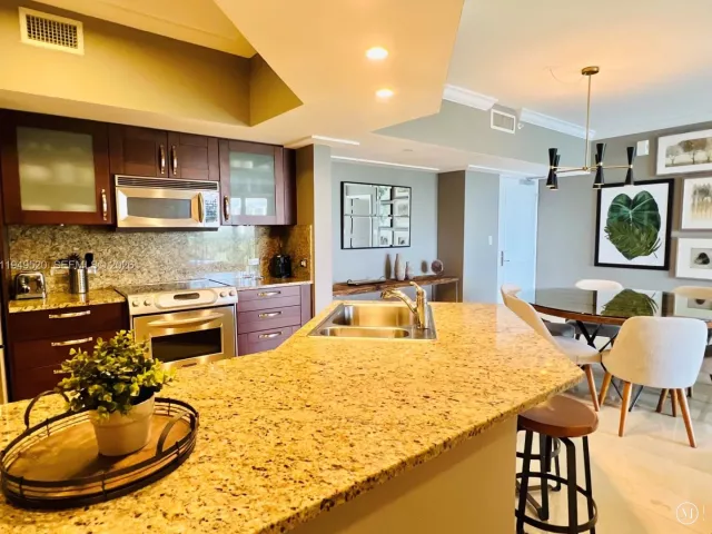 Продажа квартиры #806 - фото 7174920