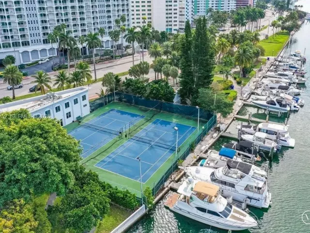 Продажа квартиры #1412 - фото 7189054