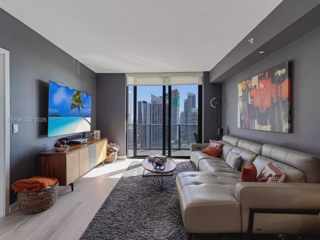 Продажа квартиры #3405 - фото 7190504