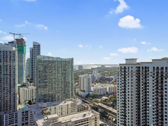 Продажа квартиры #3405 - фото 7190489