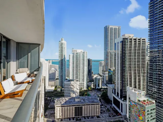 Продажа квартиры #3405 - фото 7190491