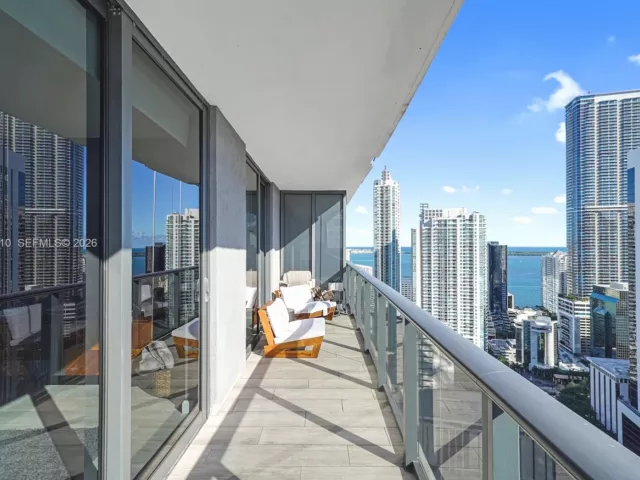 Продажа квартиры #3405 - фото 7190492