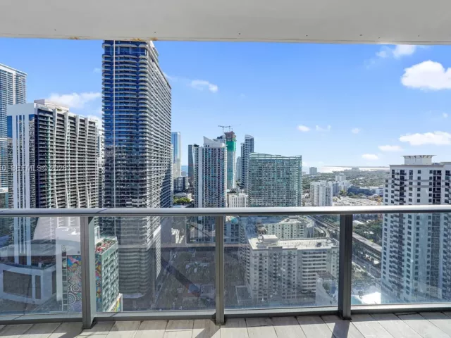 Продажа квартиры #3405 - фото 7190493