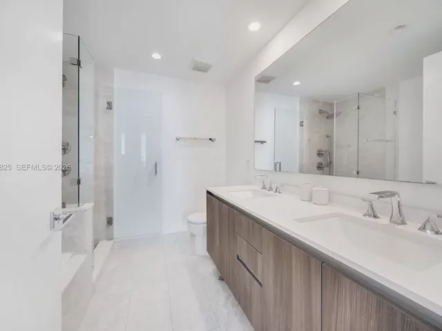 Продажа квартиры #4805 - фото 7200408